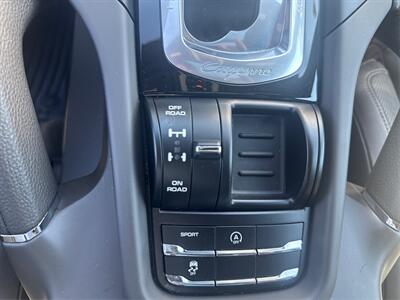 2016 Porsche Cayenne   - Photo 32 - Dublin, CA 94568