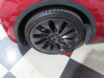 2021 Tesla Model Y Performance   - Photo 33 - Dublin, CA 94568