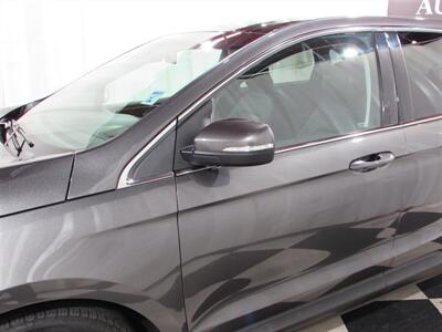 2019 Ford Edge SEL   - Photo 14 - Dublin, CA 94568