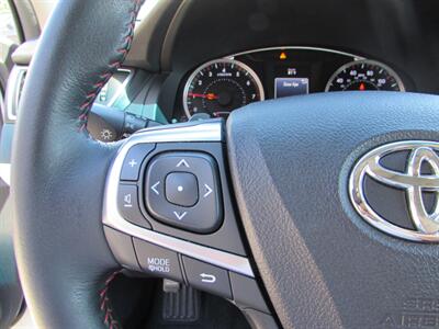 2015 Toyota Camry SE   - Photo 12 - Dublin, CA 94568