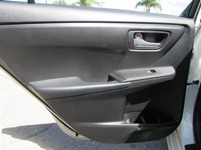 2015 Toyota Camry SE   - Photo 23 - Dublin, CA 94568