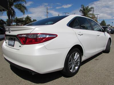 2015 Toyota Camry SE   - Photo 6 - Dublin, CA 94568
