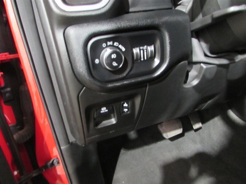 2021 RAM 1500 Laramie   - Photo 21 - Dublin, CA 94568