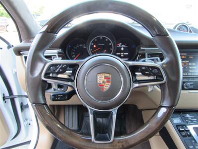 2016 Porsche Macan Turbo   - Photo 12 - Dublin, CA 94568