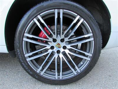 2016 Porsche Macan Turbo   - Photo 29 - Dublin, CA 94568