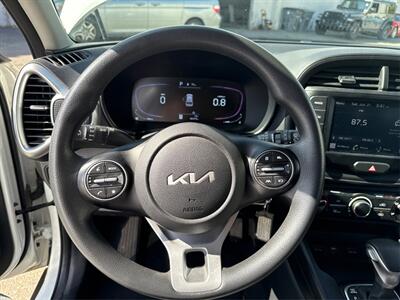 2023 Kia Soul LX - Photo 21 - Dublin, CA 94568
