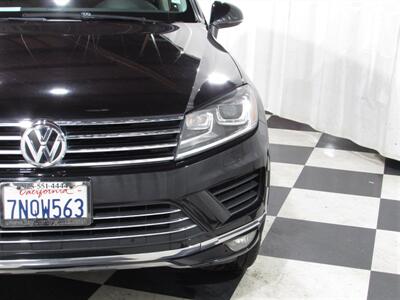 2016 Volkswagen Touareg VR6 Lux   - Photo 9 - Dublin, CA 94568