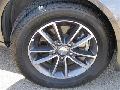 2017 Dodge Grand Caravan SXT   - Photo 35 - Dublin, CA 94568