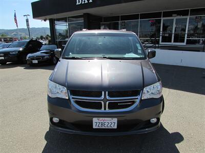 2017 Dodge Grand Caravan SXT   - Photo 3 - Dublin, CA 94568