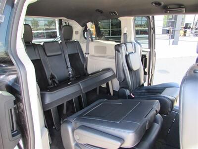 2017 Dodge Grand Caravan SXT   - Photo 30 - Dublin, CA 94568