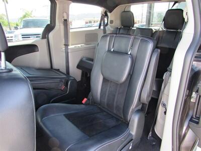 2017 Dodge Grand Caravan SXT   - Photo 26 - Dublin, CA 94568