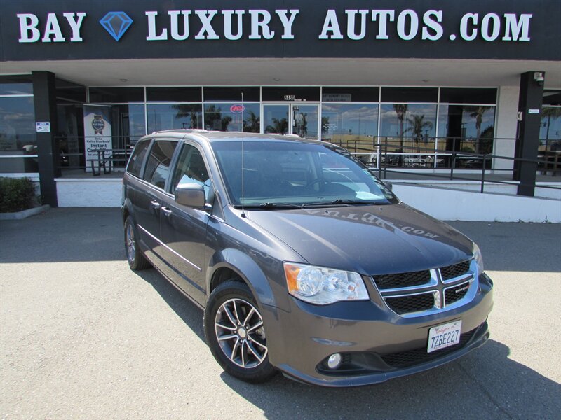 2017 Dodge Grand Caravan SXT   - Photo 1 - Dublin, CA 94568