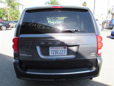 2017 Dodge Grand Caravan SXT   - Photo 6 - Dublin, CA 94568