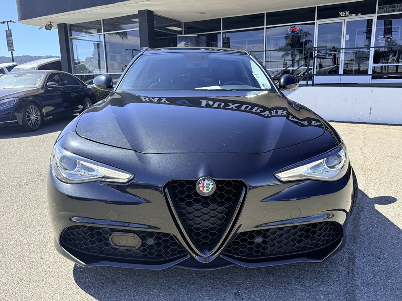 2018 Alfa Romeo Giulia  