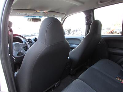 2004 Jeep Liberty Sport - Photo 22 - Dublin, CA 94568