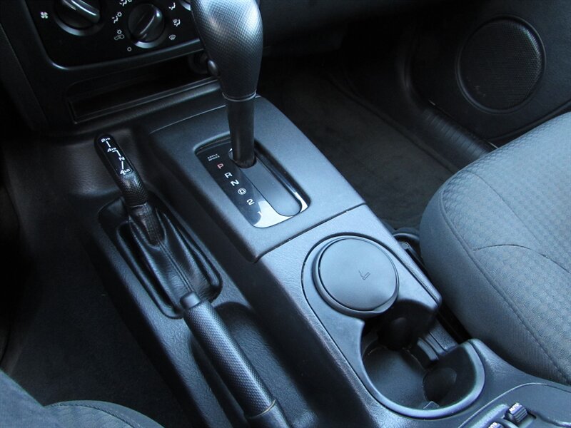 2004 Jeep Liberty Sport - Photo 19 - Dublin, CA 94568