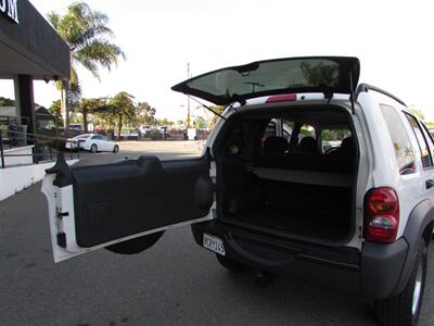 2004 Jeep Liberty Sport - Photo 23 - Dublin, CA 94568