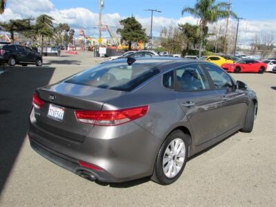 2016 Kia Optima EX - Photo 4 - Dublin, CA 94568