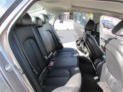 2016 Kia Optima EX - Photo 23 - Dublin, CA 94568