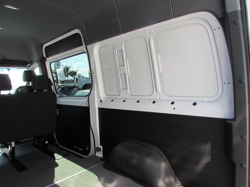 2023 Mercedes-Benz Sprinter 2500 - Photo 24 - Dublin, CA 94568