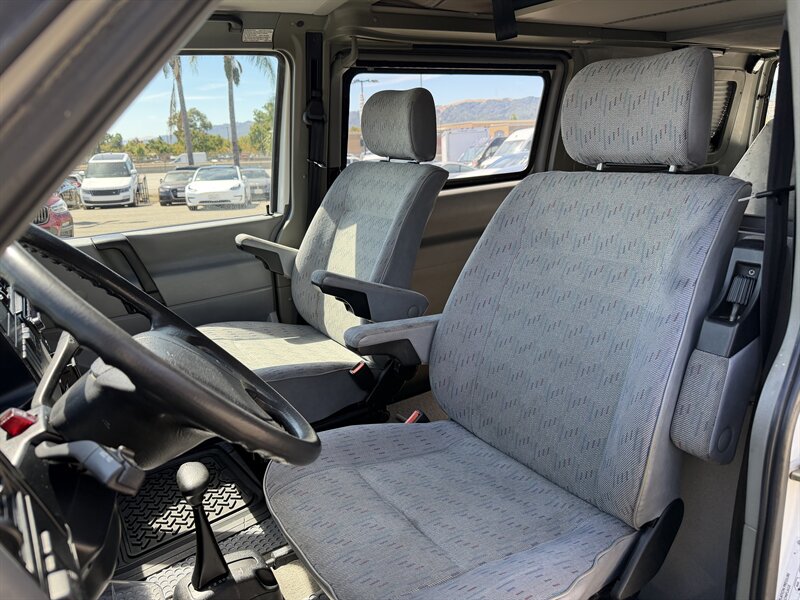 1995 Volkswagen EuroVan Campmobile - Photo 11 - Dublin, CA 94568