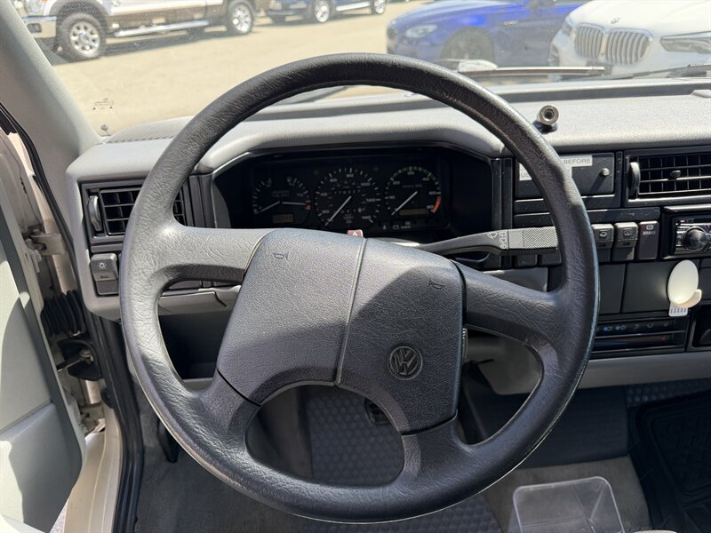 1995 Volkswagen EuroVan Campmobile - Photo 12 - Dublin, CA 94568