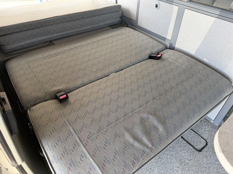 1995 Volkswagen EuroVan Campmobile - Photo 32 - Dublin, CA 94568
