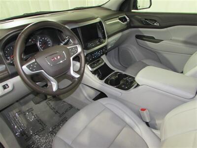 2023 GMC Acadia SLT   - Photo 11 - Dublin, CA 94568