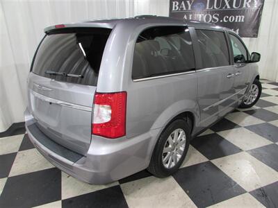 2014 Chrysler Town & Country Touring   - Photo 5 - Dublin, CA 94568