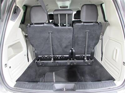 2014 Chrysler Town & Country Touring   - Photo 73 - Dublin, CA 94568