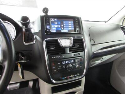 2014 Chrysler Town & Country Touring   - Photo 85 - Dublin, CA 94568