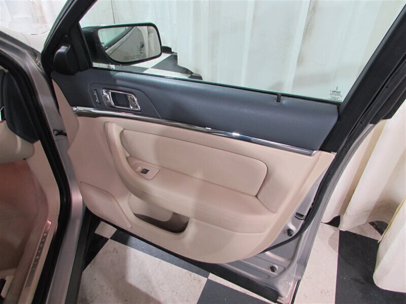 2009 Lincoln MKS   - Photo 92 - Dublin, CA 94568