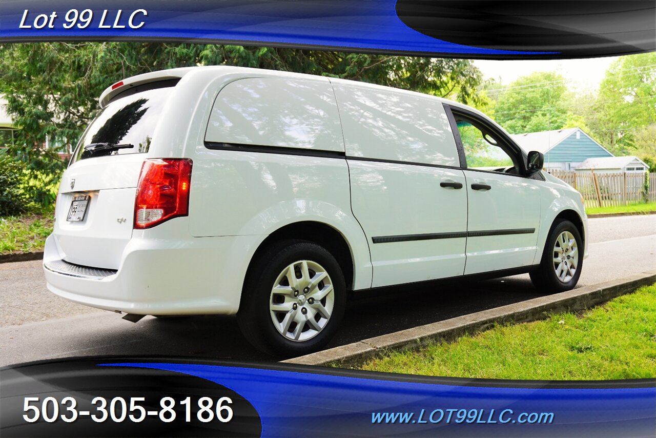 2014 RAM C/V Tradesman Grand Caravan Cargo 120K 2 OWNERS   - Photo 9 - Milwaukie, OR 97267