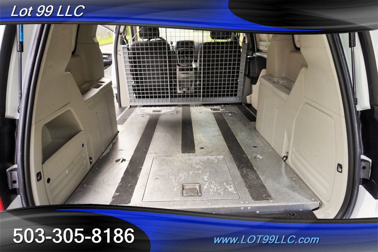 2014 RAM C/V Tradesman Grand Caravan Cargo 120K 2 OWNERS   - Photo 3 - Milwaukie, OR 97267