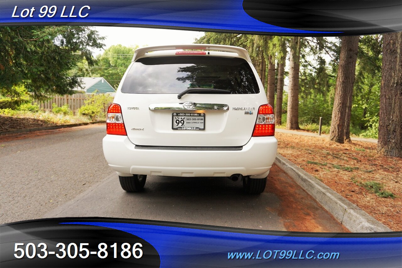 2006 Toyota Highlander Hybrid Limited AWD 3.3L HYBRID Leather Moon Roof 2 OWNERS   - Photo 10 - Milwaukie, OR 97267