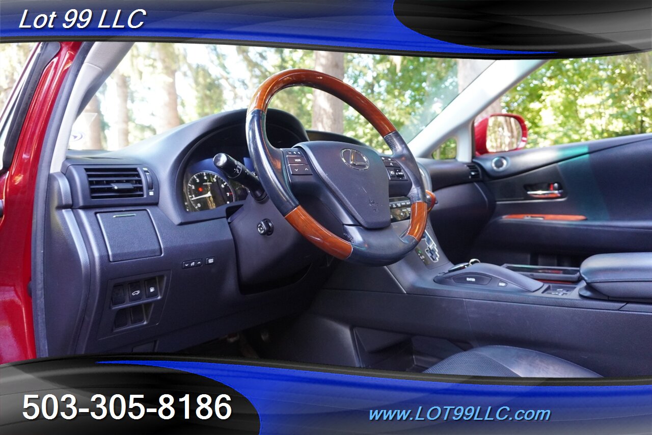 2010 Lexus RX 350 AWD V6 3.5L Auto Heated AC Leather Seats Moon Roof  GPS Premium Wheels Newer Tires Local Trade - Photo 2 - Milwaukie, OR 97267