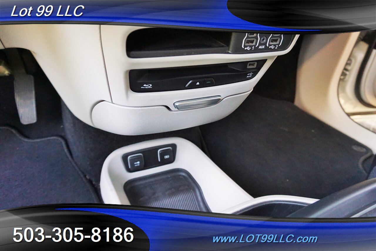2021 Chrysler Pacifica Touring L 51K 3.6L Heated Leather Pano VAC DVD - Photo 25 - Milwaukie, OR 97267
