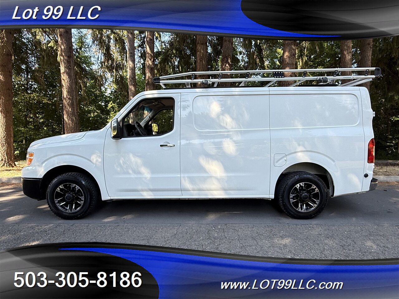 2020 Nissan NV 2500 HD SV CARGO VAN 1-Owner Aluma-Rack 5.6L V8   - Photo 1 - Milwaukie, OR 97267