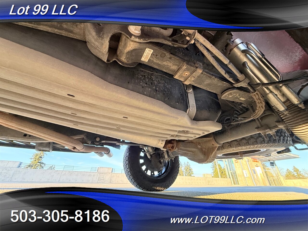 2014 Ford F-150 SVT Raptor  Custom Bumpers - Photo 77 - Milwaukie, OR 97267