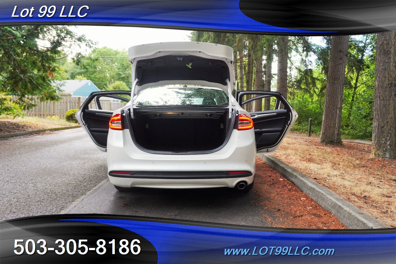 2017 Ford Fusion SE Sedan Only 85K LOW MILES Heated Leather Seats  GPS Premium Wheels Newer Tires 34 MPG - Photo 29 - Milwaukie, OR 97267