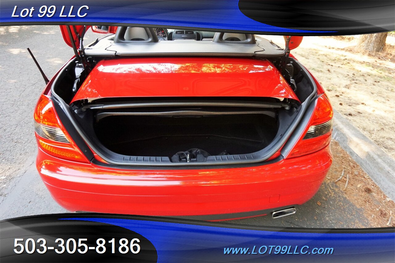 2011 Mercedes-Benz SLK 350 Only 37K Heated Leather GPS AMG WHEELS   - Photo 15 - Milwaukie, OR 97267
