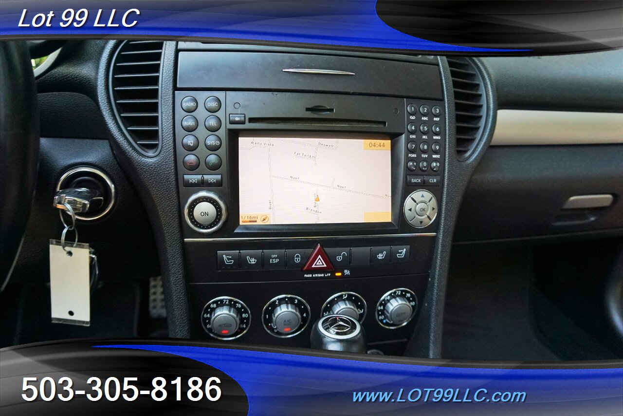 2011 Mercedes-Benz SLK 350 Only 37K Heated Leather GPS AMG WHEELS   - Photo 20 - Milwaukie, OR 97267