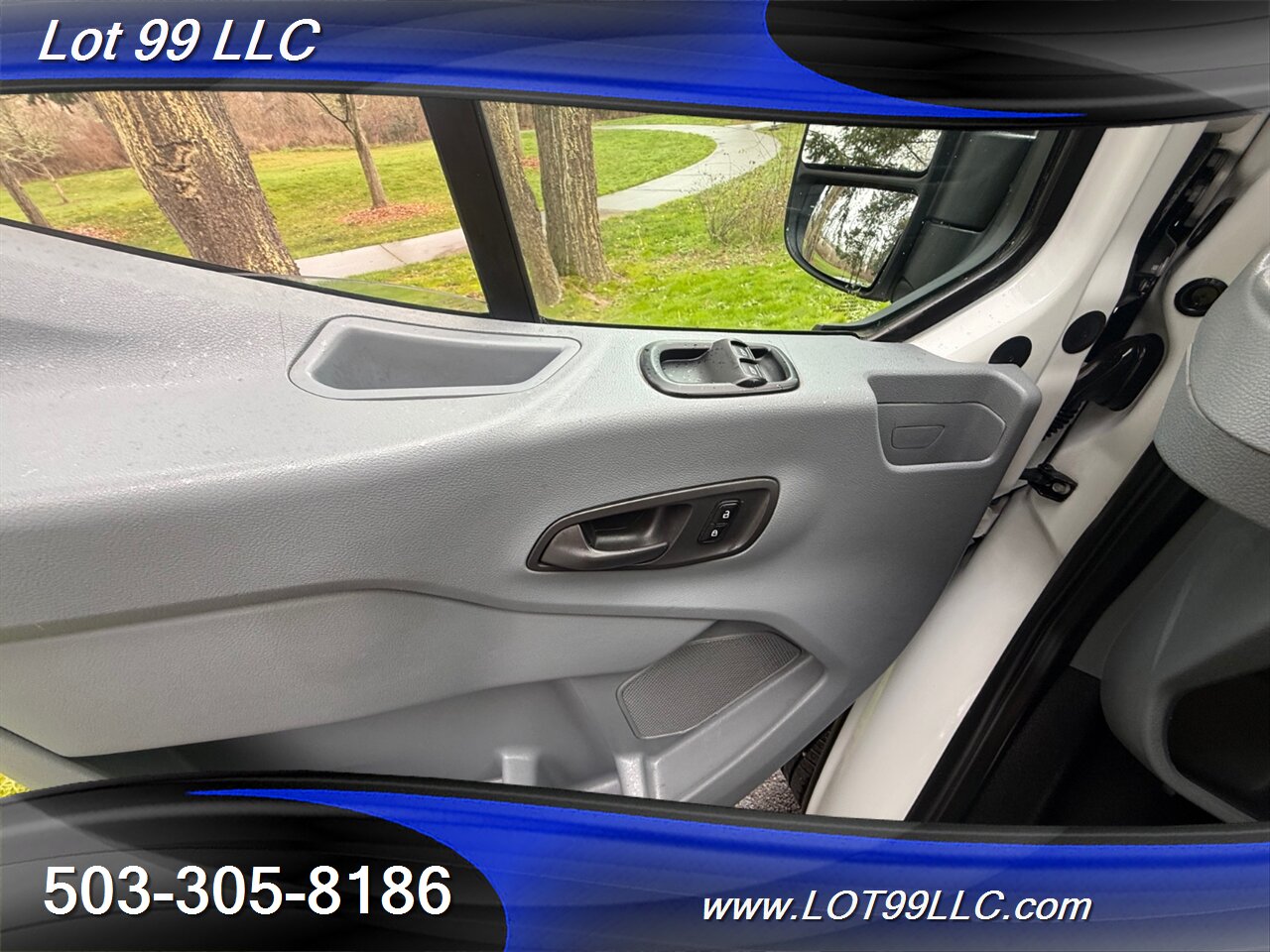 2018 Ford Transit MID Roof 91k ** WHEELCHAIR VAN** 6 Passenger Viny  Seats Braun Rear Lift Backup Camera - Photo 31 - Milwaukie, OR 97267