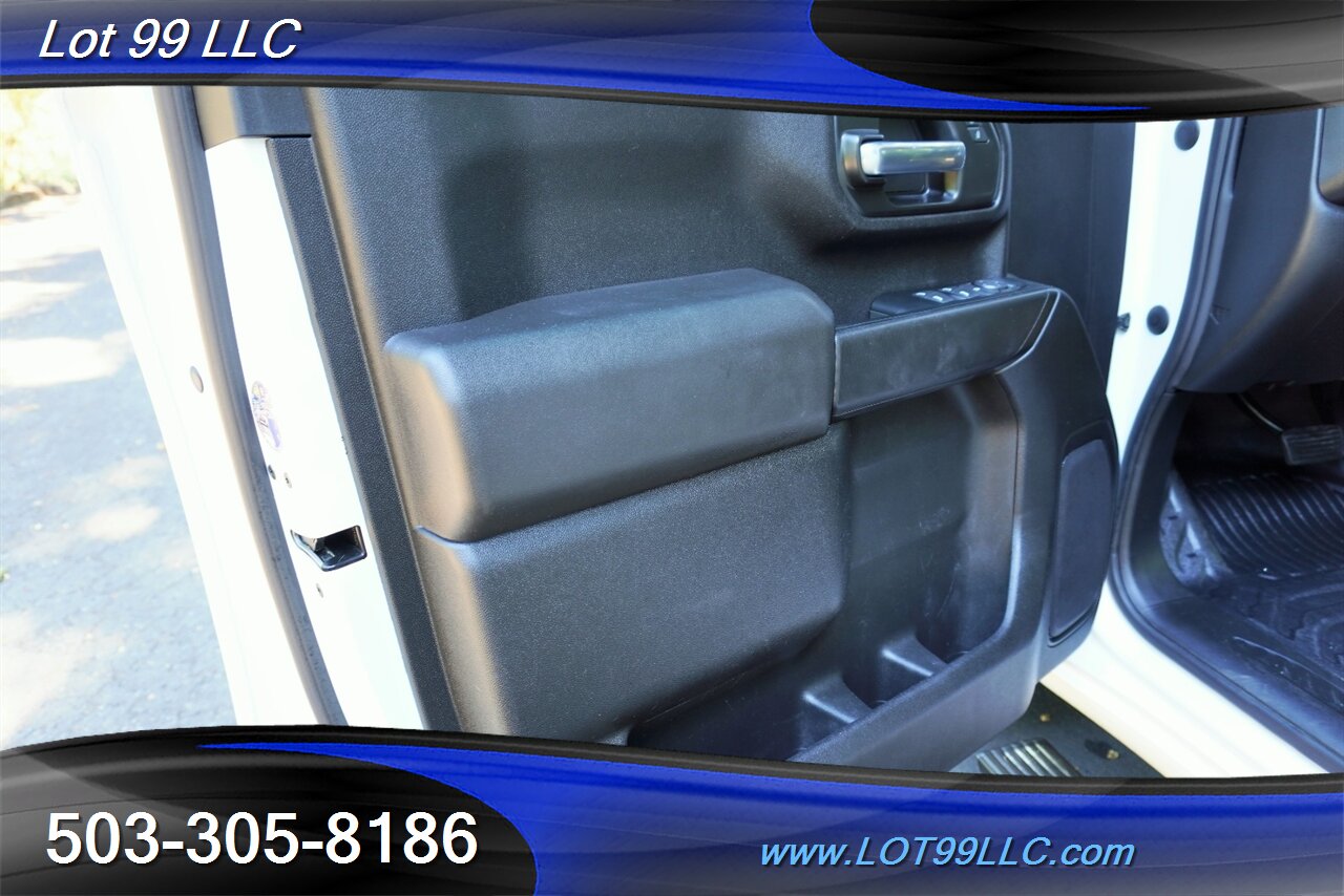 2023 GMC Sierra 3500HD Pro - Photo 10 - Milwaukie, OR 97267