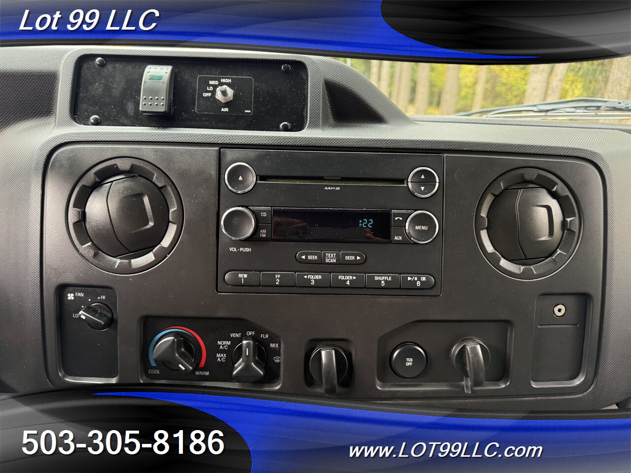 2013 Ford E-250   - Photo 52 - Milwaukie, OR 97267