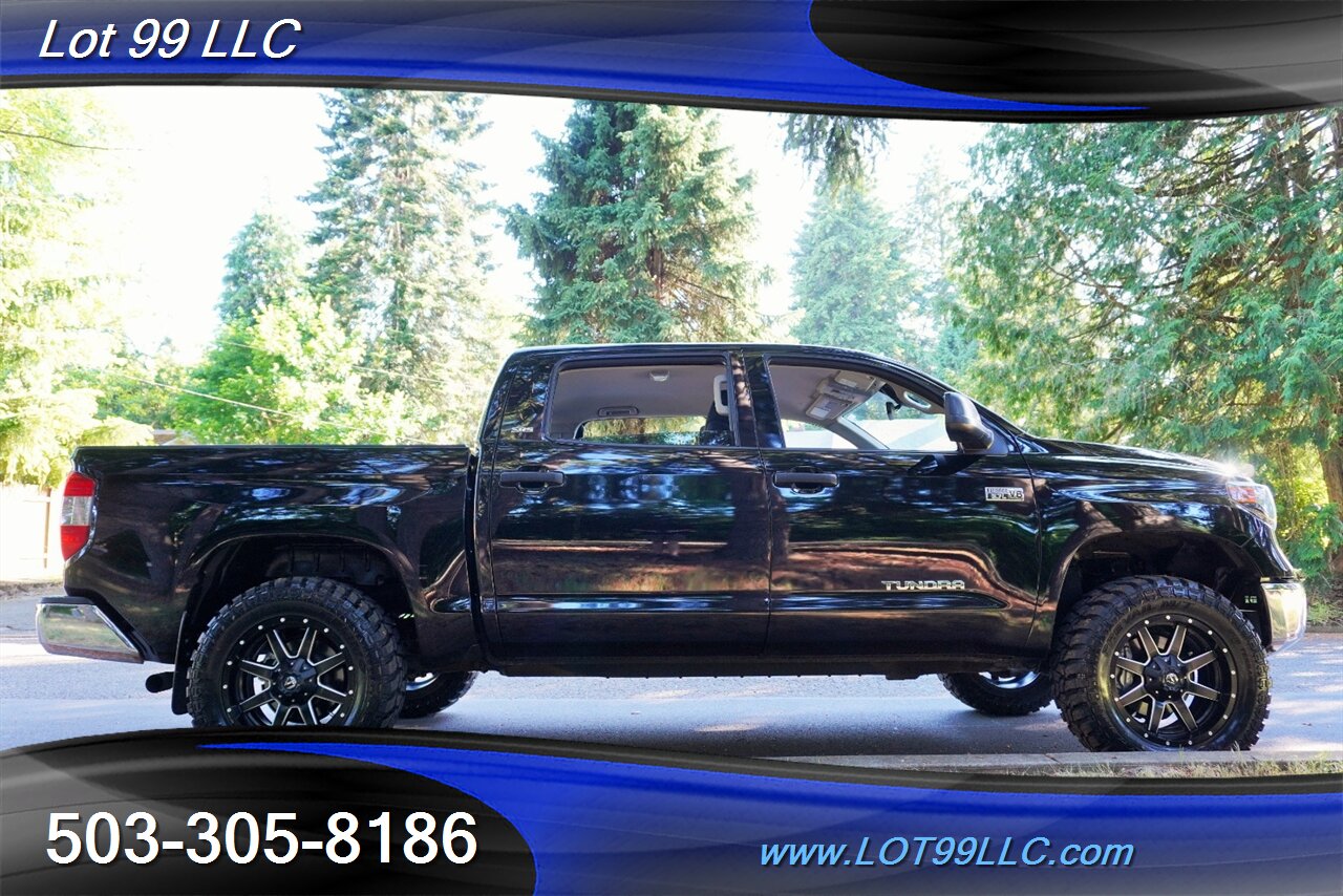 2020 Toyota Tundra SR5 4X4 Crew Max Only 79k LOW miles LIFTED Fuel  Wheels NEW OFF ROAD TIRES 2 OWNERS - Photo 8 - Milwaukie, OR 97267