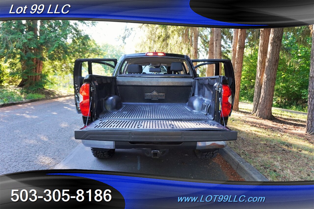 2020 Toyota Tundra SR5 4X4 Crew Max Only 79k LOW miles LIFTED Fuel  Wheels NEW OFF ROAD TIRES 2 OWNERS - Photo 35 - Milwaukie, OR 97267