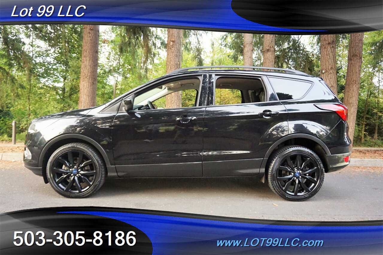 2019 Ford Escape SE AWD Only 82K Low Miles Black Wheels Newer Tires   - Photo 1 - Milwaukie, OR 97267