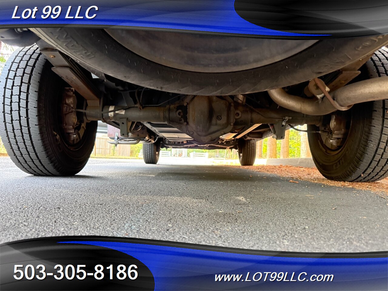 2009 Ford E-Series Van E-350 SD Extended 49k Miles Generator Rooftop AC Insulated Cummins Onan 2800 Generator - Photo 51 - Milwaukie, OR 97267