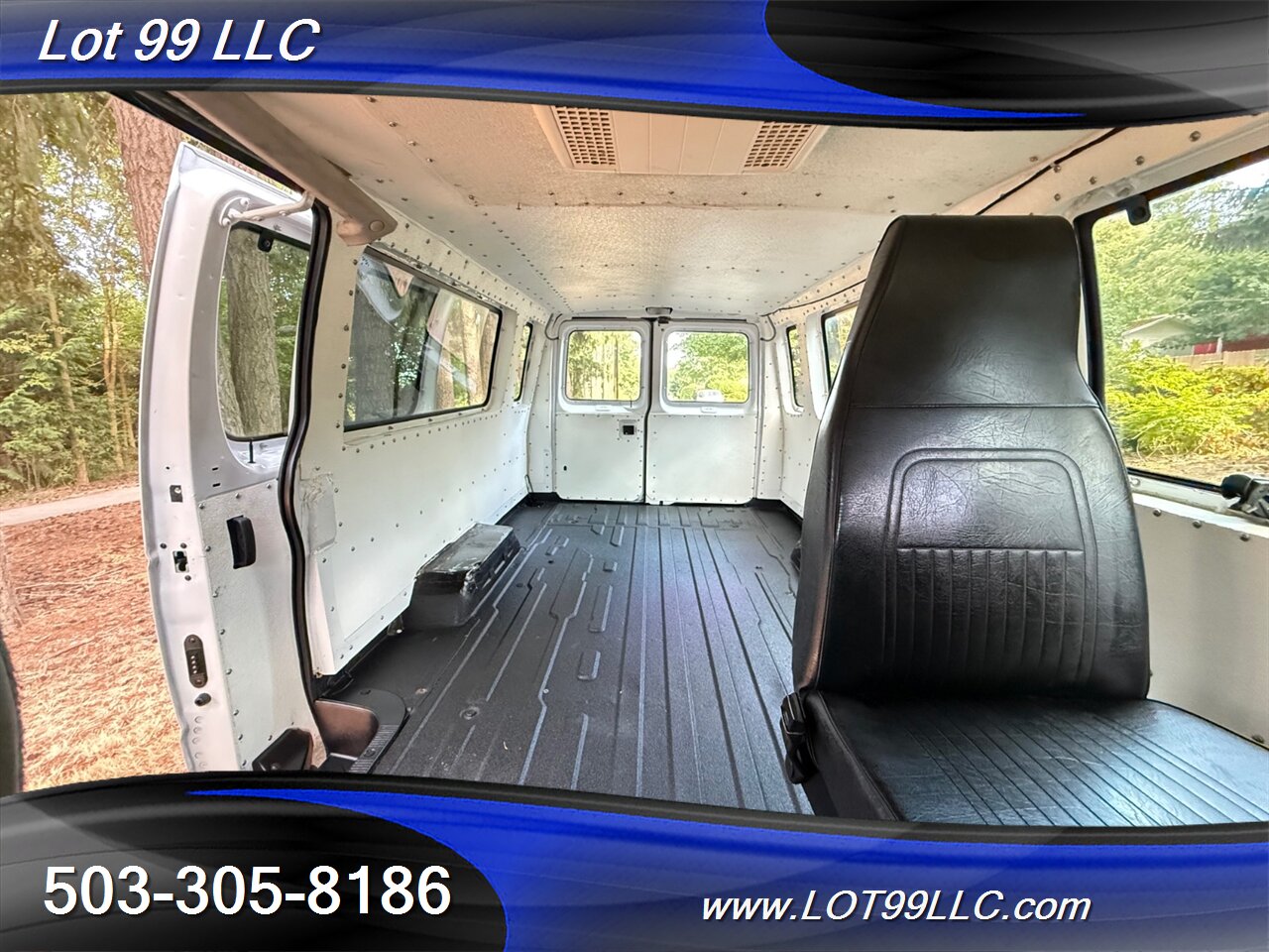 2009 Ford E-Series Van E-350 SD Extended 49k Miles Generator Rooftop AC Insulated Cummins Onan 2800 Generator - Photo 43 - Milwaukie, OR 97267